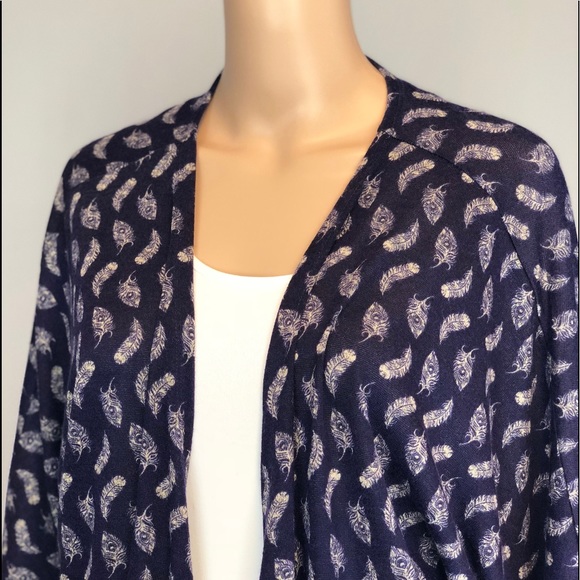 Lularoe dk blue feather open high low cardigan - Picture 5 of 8